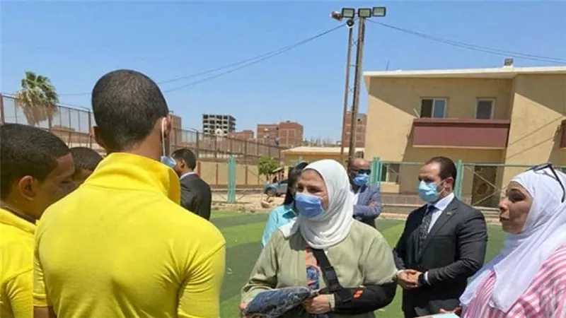 بالصور | التضامن: تسليم أطفال مؤسسات الرعاية الاجتماعية ملابس العيد والعيدية