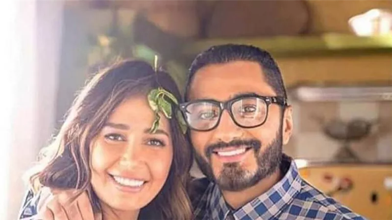 هجوم كاسح من الجمهور والوسط الفنى على حلا شيحة :