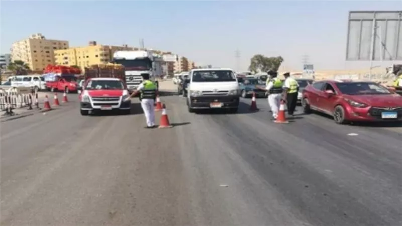 سحب 3948 رخصة لعدم تركيب الملصق الإلكتروني 