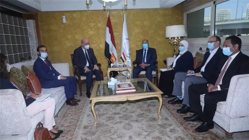 بالصور | وزير النقل يستقبل السفير الإسباني بالقاهرة لبحث تدعيم التعاون 