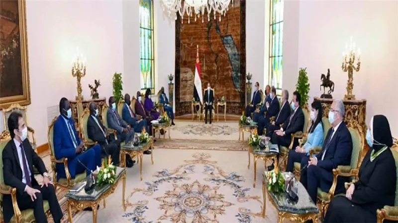 الرئيس السيسي يؤكد على موقف مصر الثابت بالتوصل لاتفاق قانوني ملزم بشأن سد النهضة