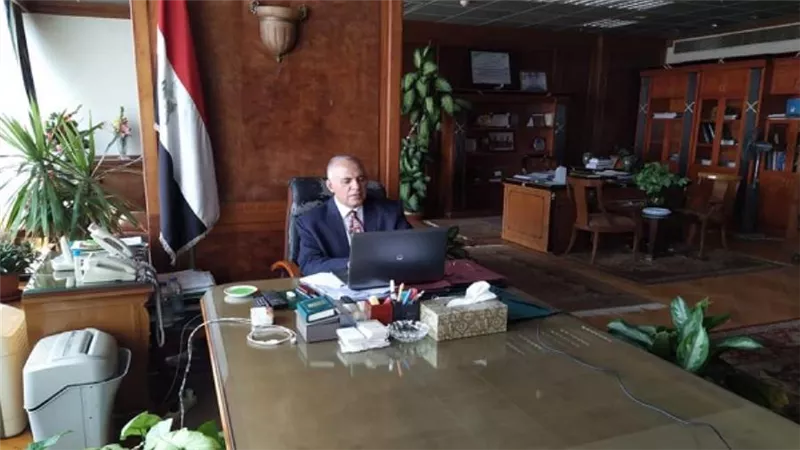 الري: التصدي لكافة أشكال التعديات على نهر النيل والترع والمصارف