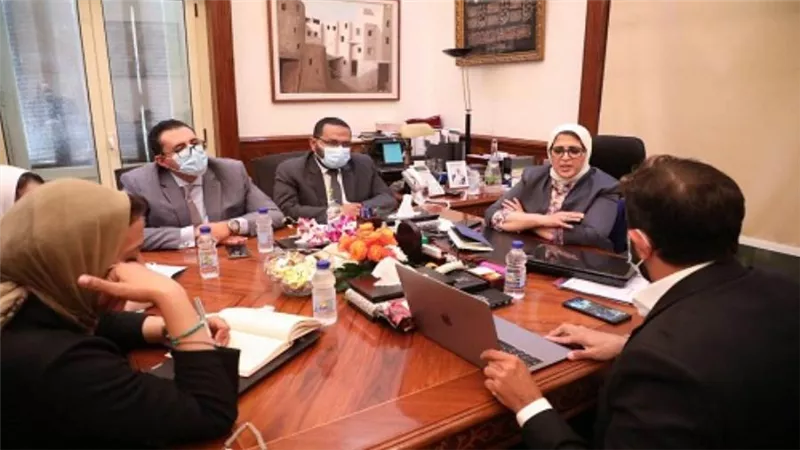بالصور | وزيرة الصحة: مبادرة دعم صحة المرأة أصبحت علامة مضيئة للسيدات