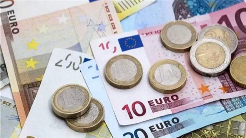 18,29 جنيه سعر اليورو في منتصف تعاملات اليوم  