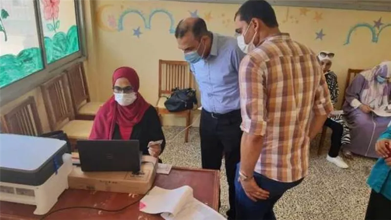الإقبال على الوحدات المتنقلة لتلقي لقاح كورونا في دمياط