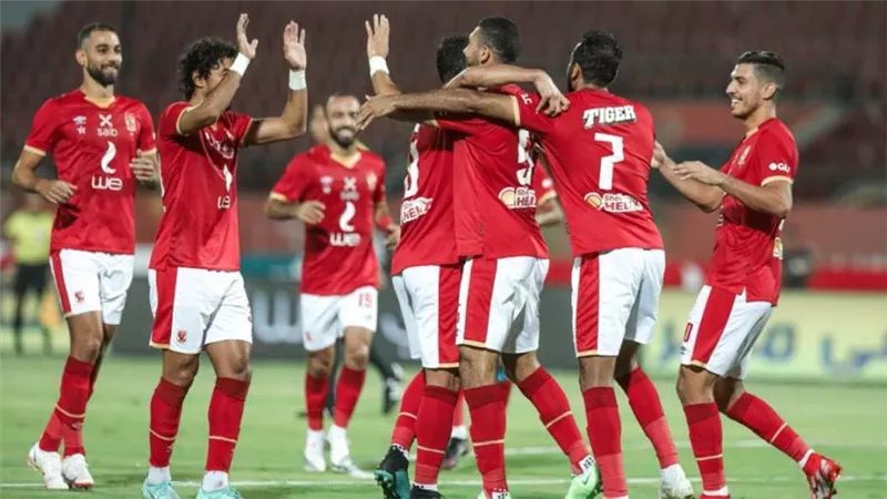 ننشر تشكيل الأهلي المُتوقع أمام إنبي الليلة