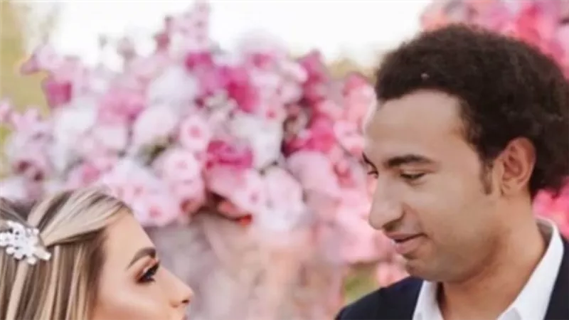 شاهد بالصور ..أول ظهور لزوجة علي ربيع الجديدة
