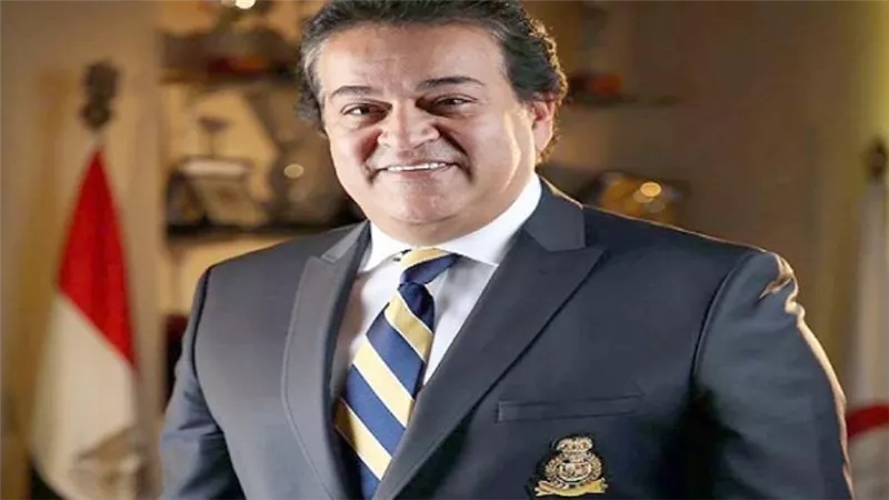 إشادات جماهيرية بدور الوزير خالد عبد الغفار في إعلان نتائج الثانوية العامة