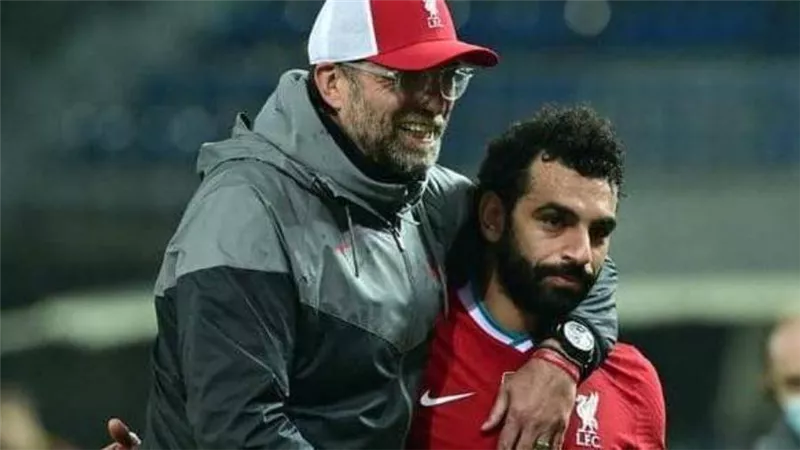  رغم تغريدة وكيله .. صحيفة بريطانية: ليفربول واثق من بقاء «صلاح» بـ«أنفيلد»