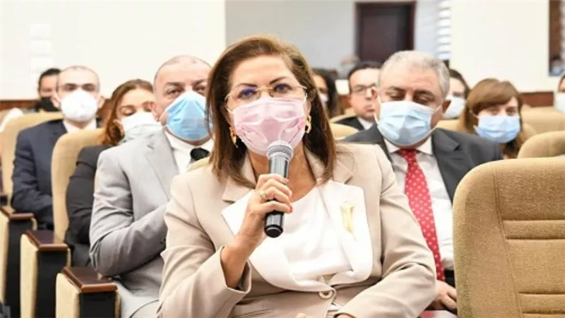 بالصور | تمهيدًا لإطلاقها.. وزارة التخطيط تستعرض قاعدة بيانات المؤشرات الاقتصادية  