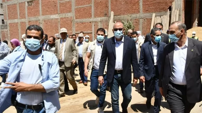 بالصور | وزير الإسكان ومحافظ الغربية يختتمان جولتهما بـ
