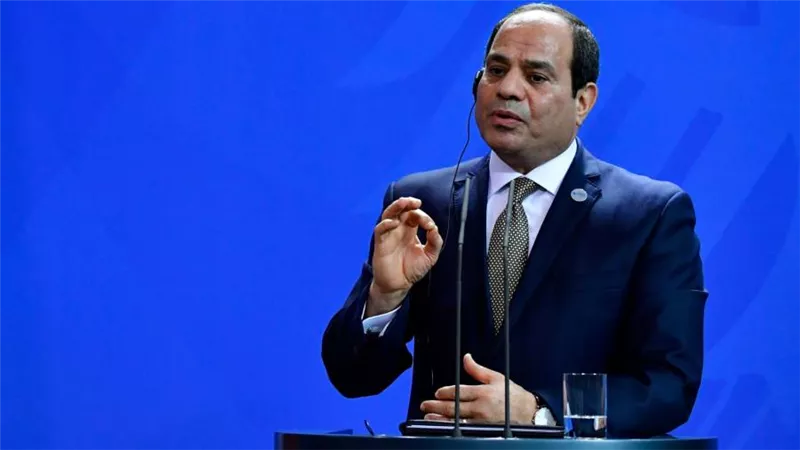 السيسي يكلف الحكومة بتسريع معدلات تسليم السيارات بـ مبادرة إحلال المركبات