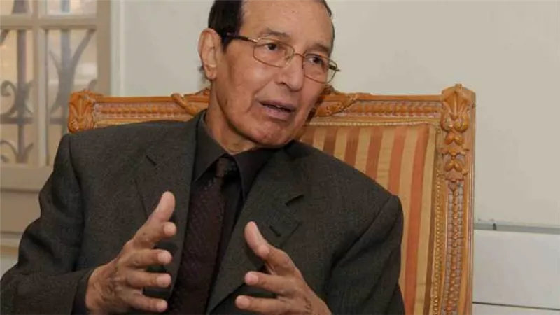 السيسي يوجه بتوفير الرعاية الطبية الكاملة للإعلامي حمدي الكنيسي