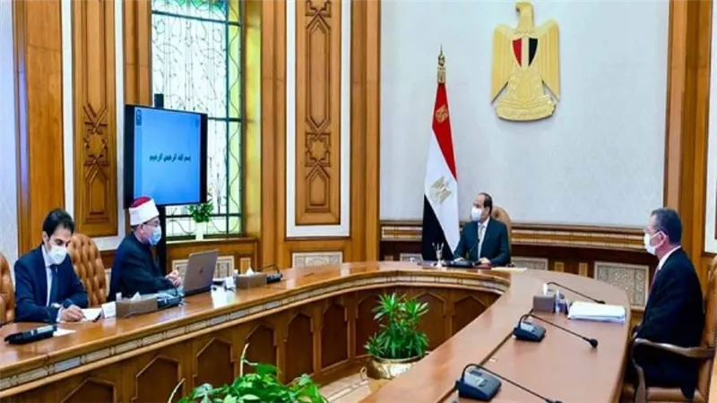 الرئيس السيسي يوجه بتكوين جيل متميز من الأئمة والدعاة المستنيرين 