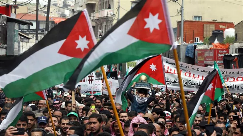 الأردن يعلق على قطع العلاقات الدبلوماسية بين المغرب والجزائر