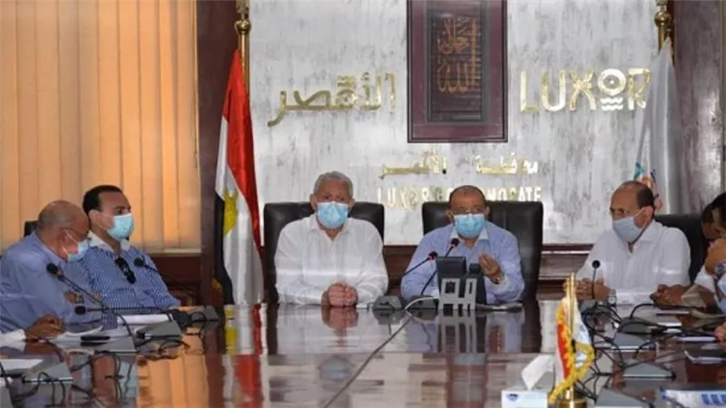 بالصور | وزير التنمية المحلية يتابع معدلات تنفيذ مشروعات تطوير الريف بالأقصر