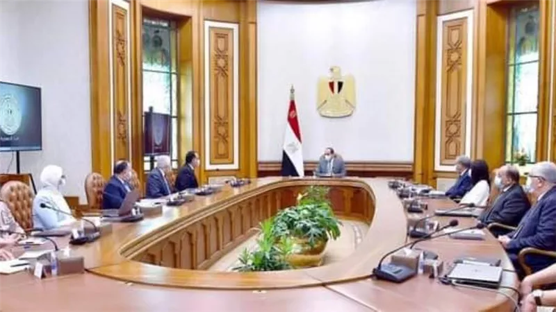 الرئيس السيسي يوجه بإقامة مجمع متكامل للورش الحرفية في مدينة الأمل