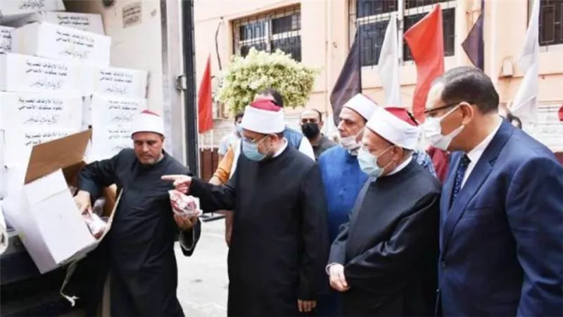 وزير الأوقاف: توزيع 31 طن لحوم على الأسر الأكثر احتياجًا بالشرقية