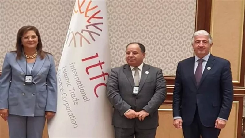 بالصور | رئيس المؤسسة الإسلامية الدولية لتمويل التجارة: حريصون على دعم المبادرات التنموية بمصر 