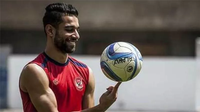 لمدة 3 سنوات.. الأهلي يجدد عقد عمرو السولية 