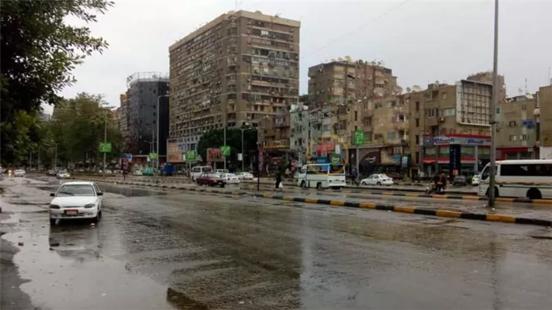 أمطار خفيفة على القاهرة.. تعرف على حالة الطقس غدًا الأربعاء