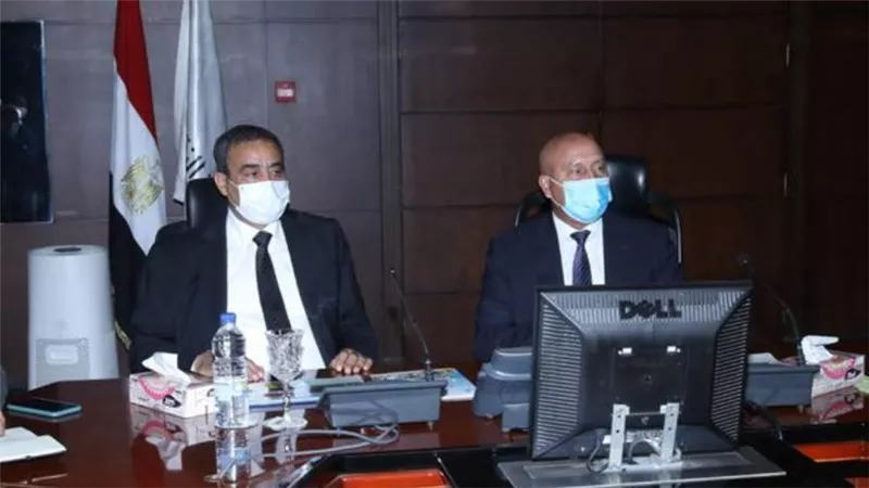 بالصور | وزير النقل يلتقي وزير المواصلات الليبي لبحث أوجه التعاون بين الجانبين