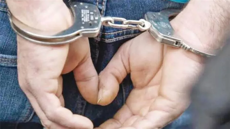 ضبط هارب حاول سرقة سيارة نقل أموال تابعة للبريد بالجيزة