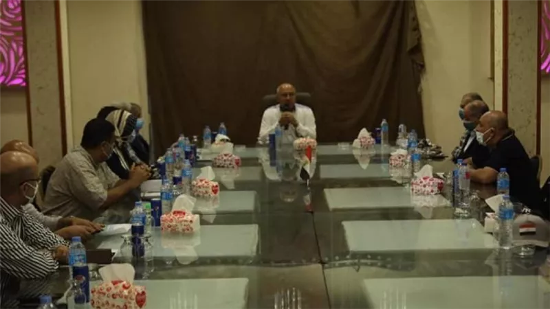 بالصور | وزير النقل يتابع أعمال الرفع المساحي لموقع  ميناء المكس الجديد بالإسكندرية  