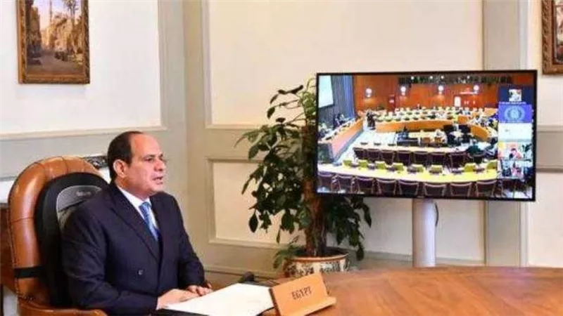 السيسي يعلن تطلع مصر إلى استضافة الدورة الـ 27 لقمة تغير المناخ في 2022 