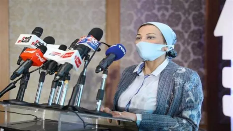 وزيرة البيئة تعرض على مجلس الوزراء تقريرًا بشأن مستجدات استضافة مصر لمؤتمر الأطراف للمناخ