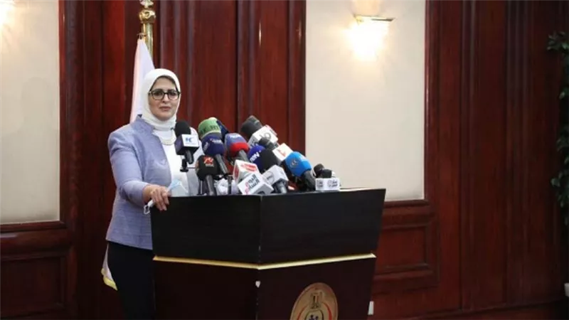 بالصور | وزيرة الصحة تعلن موعد افتتاح الخط الثاني لإنتاج اللقاحات بمصنع 