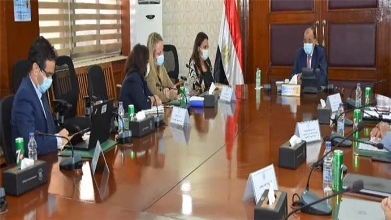 بالصور | شعراوي يبحث مع وفد البنك الدولي تنفيذ مشروع إدارة تحسين جودة الهواء بالقاهرة الكبرى
