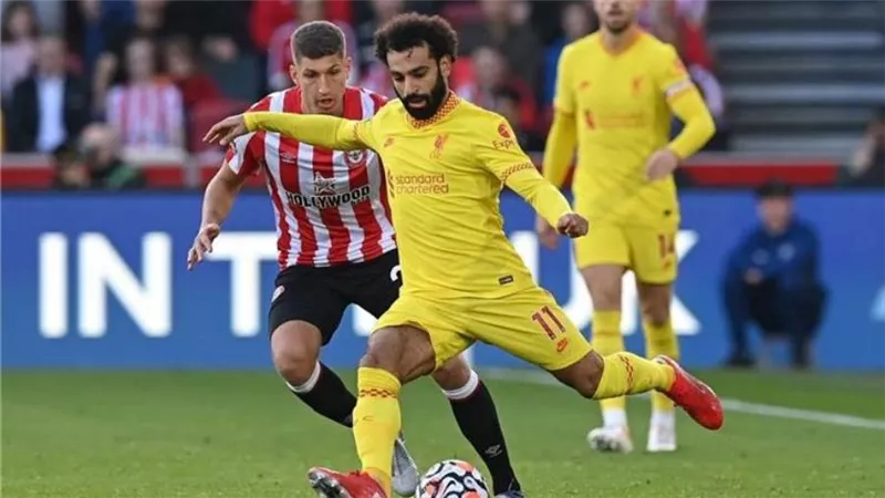 الشوط الأول.. ليفربول يتعادل أمام برينتفورد بالدوري الإنجليزي 