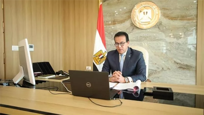 د. خالد عبدالغفار يشارك في الدورة الـ18 للمائدة المُستديرة الوزارية لمنتدى العلوم والتكنولوجيا (صور)