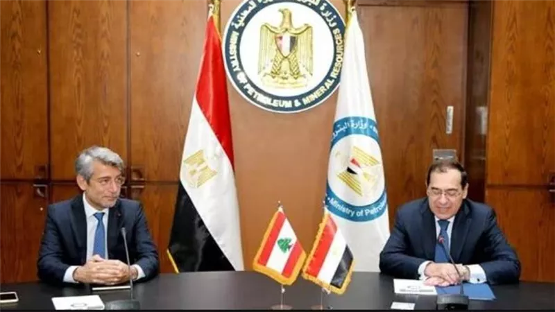وزير البترول يتابع إجراءات تصدير الغاز الطبيعي إلى لبنان