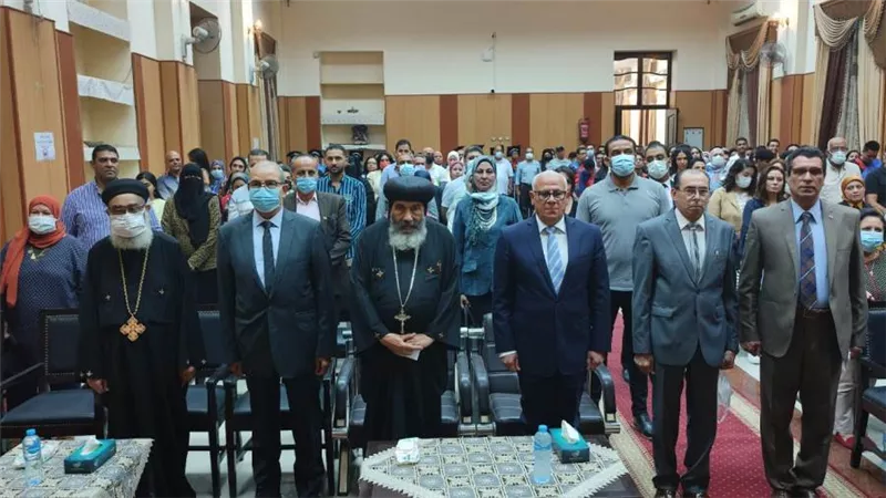بالصور| محافظ بورسعيد يشهد احتفالية تكريم اوائل ومتفوقين طلاب مدارس «مطرانية الأرذوكس»