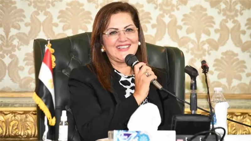 التخطيط تستعرض الاستثمارات الكلية ومستهدفات خطة عام 2021/2022 لقطاعي التعليم قبل الجامعي والفني والتعليم العالي