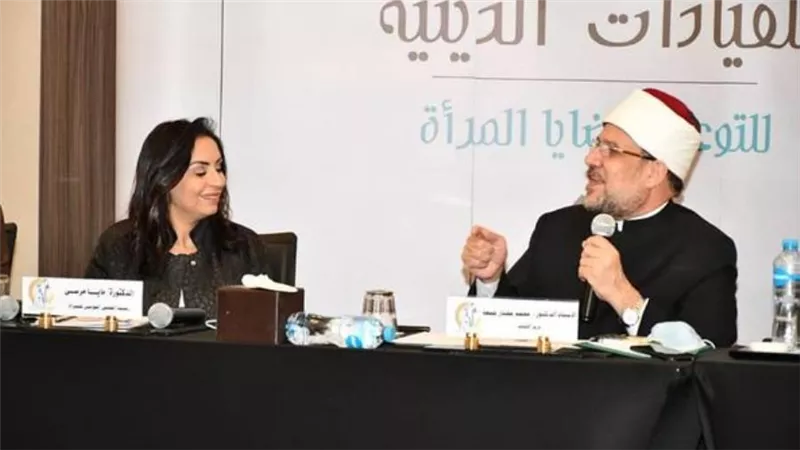 وزير الأوقاف: التمكين للمرأة في عهد الرئيس السيسي أفعال وليس أقوالا (صور)