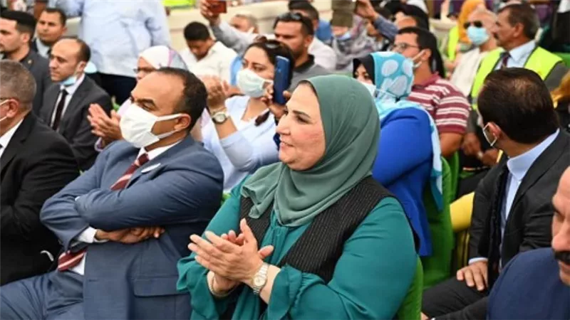 بالتعاون مع «حياة كريمة».. وزيرة التضامن تطلق «بالوعي.. مصر بتتغير للأفضل» بالمنيا (صور)