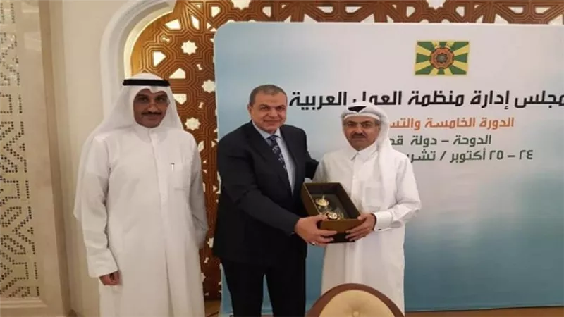 سعفان يشارك في الجلسة الإجرائية لمجلس إدارة العمل العربية بالدوحة (صور)