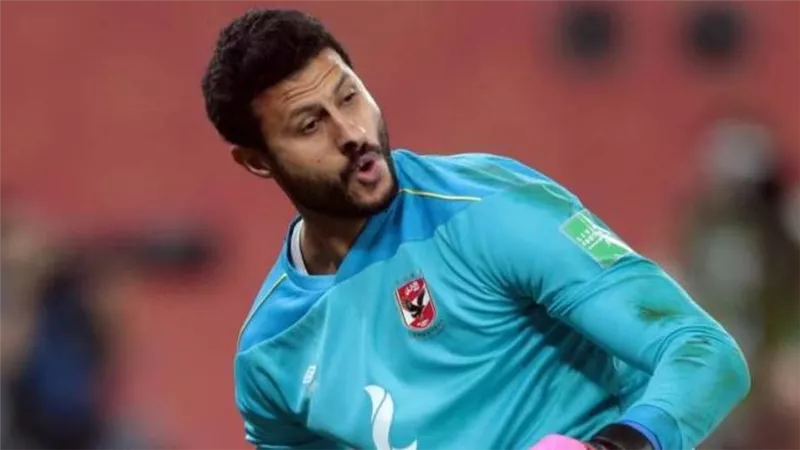 على هامش مران الأهلي..الشناوي يستكمل برنامجه التأهيلي 