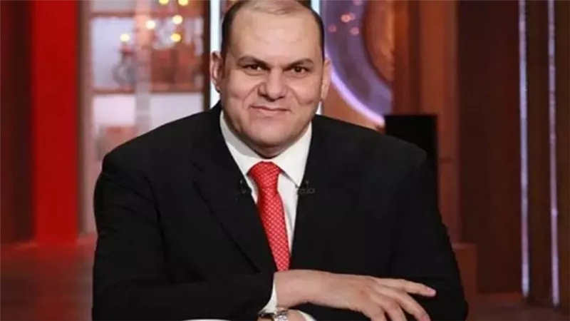 تأجيل محاكمة الدكتور أيمن منصور ندا رئيس قسم الإذاعة والتليفزيون لـ 22 نوفمبر
