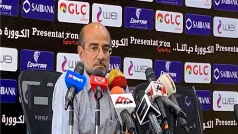 عامر حسين يجهز ملف مراقبي المباريات 