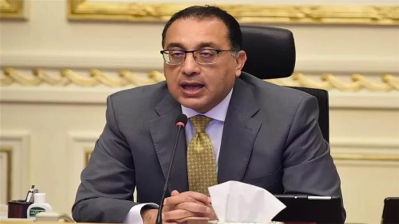 رئيس الوزراء يزور جناح دولة الإمارات في معرض 