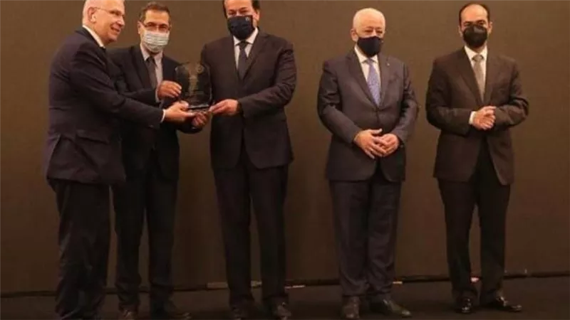 «علوم طنطا» تفوز بالمركز الأول وتحصد جائزة أعلى نشر علمى والتميز البحثى على مستوى الجامعات