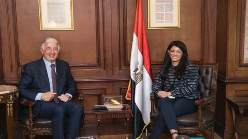 “المشاط” تُناقش مع الرئيس التنفيذي للمؤسسة الدولية الإسلامية لتمويل التجارة تنويع مجالات التعاون بين الجانبين