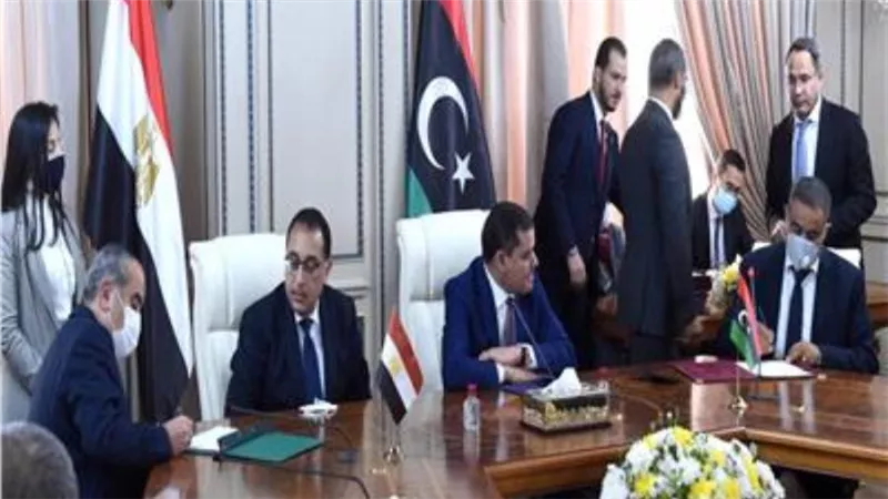  تعاون بين 