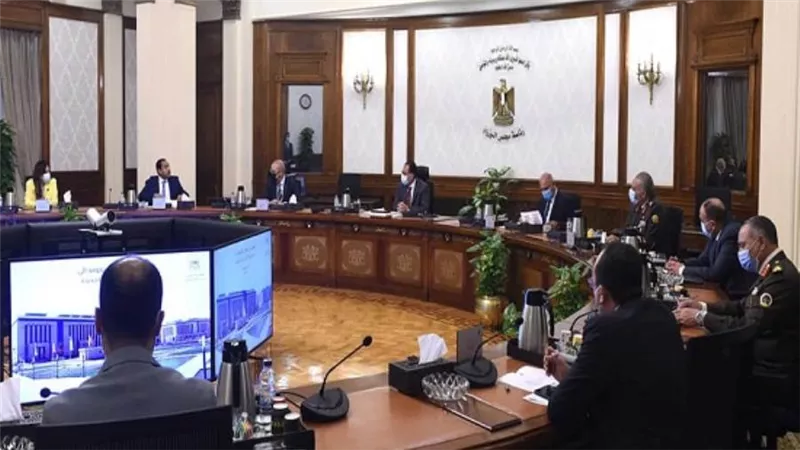 رئيس الوزراء يتابع جاهزية المنشآت في العاصمة الإدارية تمهيدا لانتقال الموظفين (صور)