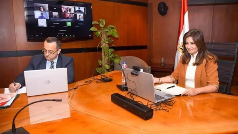وزيرة الهجرة تعقد جلسة حوارية لبحث أزمة اعتماد الثانوية CEGEP الكندية بالمصرية (صور)