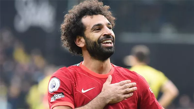نجم الكرة الإنجليزية يعلّق على إنجاز صلاح الجديد